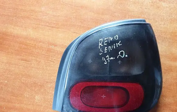 Renault Scenic I Rear/tail lights 45475 7700831731