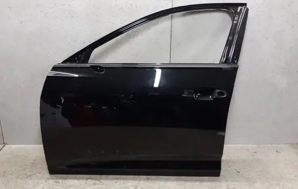 Audi A6 S6 C8 4K Front door