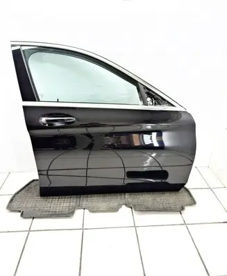 Mercedes-Benz C W205 Front door A2050047599 A2057600104 A2229051500