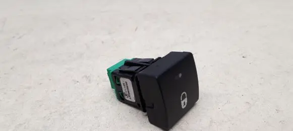 Peugeot Partner Central locking switch button 96582880XT