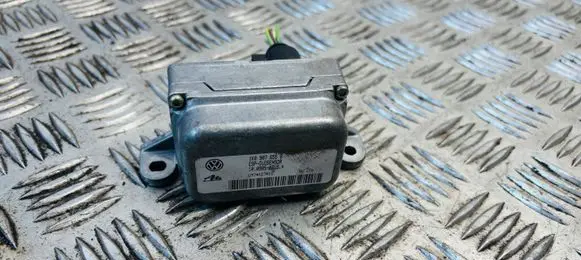 Volkswagen Touran I ESP acceleration yaw rate sensor 1K0907655B