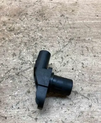 BMW 5 E60 E61 Camshaft position sensor 7792256
