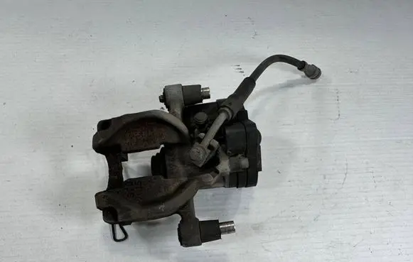Volkswagen Golf VII Rear brake caliper 5Q0615406DB