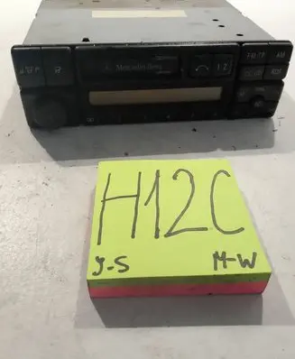 Mercedes-Benz S W140 CD/DVD changer BE2210