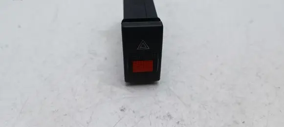 Audi A4 S4 B5 8D Hazard warning light relay 8D0941509C