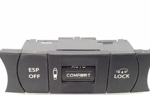 Volkswagen Touareg I ESP (stability program) switch 7L6927225E