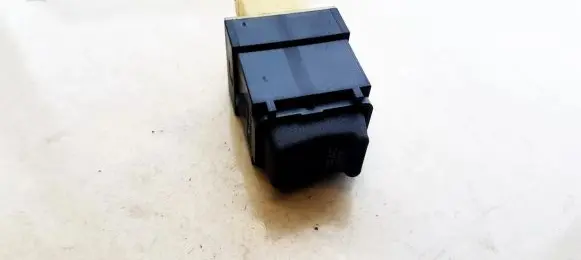 Traction control (ASR) switch