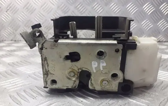 Fiat Bravo Front door lock 