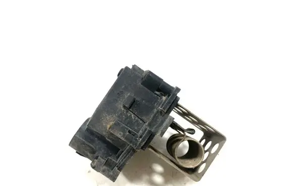 Peugeot 307 Coolant fan relay 9649247880 8241001