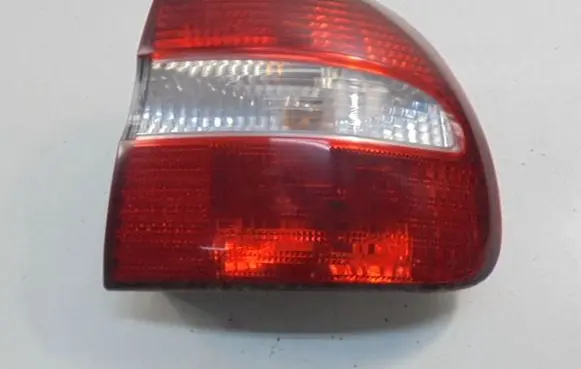 Volvo S40, V40 Rear/tail lights 30887334
