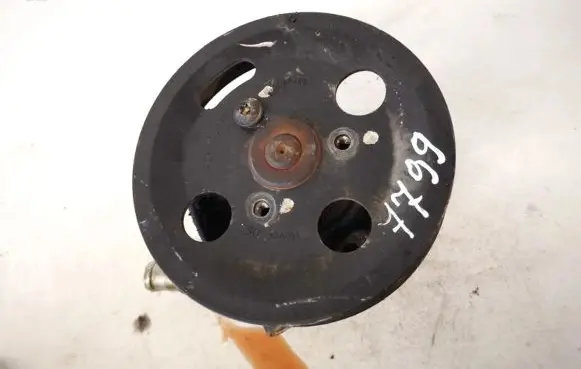 Rover 75 Power steering pump pqr100940 qvb101411