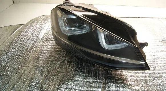Volkswagen Golf VII Headlight/headlamp 90024306 5G1941752 1711VF21579101