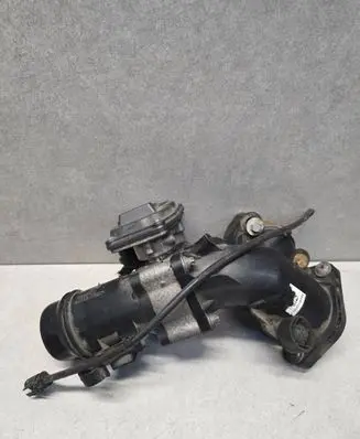 BMW 5 F10 F11 Mass air flow meter 1161850635903 11042116354
