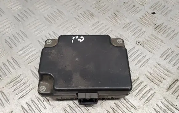 Jeep Grand Cherokee Voltage converter inverter 05026486AA