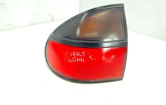 Renault Laguna I Rear/tail lights 7700820052