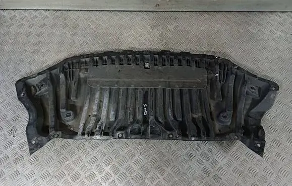 Mercedes-Benz E W212 Front bumper skid plate/under tray A2125203923