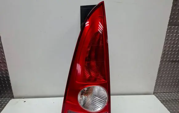 Renault Espace IV Rear/tail lights S27639856 8200027153