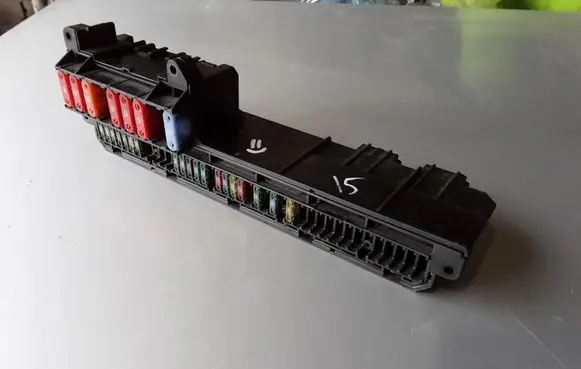 BMW 5 E60 E61 Fuse box set 61146932452 6932452