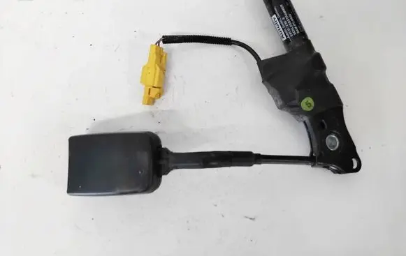 Ford Mondeo MK II Front seatbelt buckle 97bbf61209ac