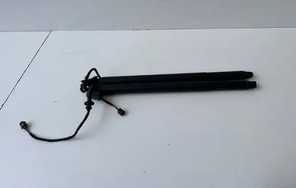 KIA Sportage Tailgate/trunk strut/damper 81770-D9100