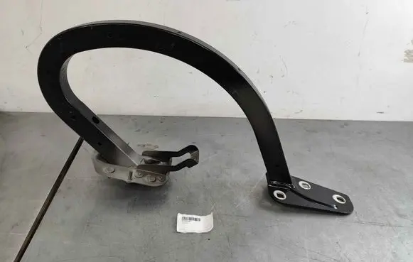 Jaguar XE Tailgate/trunk/boot hinge T2H15497