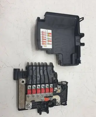 Tesla Model S Fuse module 101327400C 101327400 1013274