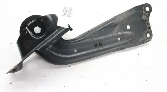 Volkswagen PASSAT B8 Rear upper control arm/wishbone 5Q0505225C