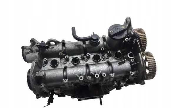 Volkswagen Golf VII Rocker cam cover 04E103475AM