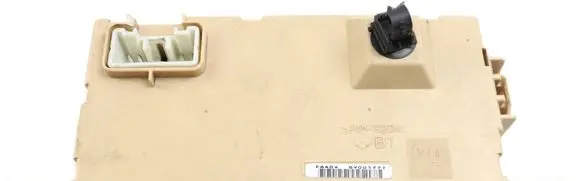 Mazda 2 Central body control module FA404 GY00177I