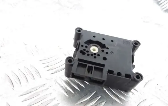 Subaru Legacy Air flap motor/actuator