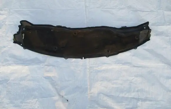 Renault Koleos I Wiper trim