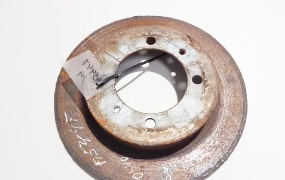 Volvo S40, V40 Rear brake disc neventiliuojamas