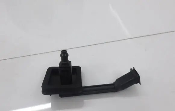 Mercedes-Benz E W212 Rear window washer spray nozzle A2128600347