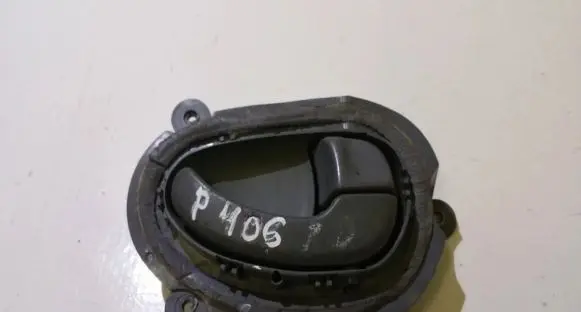 Peugeot 406 Front door interior handle 9616307477