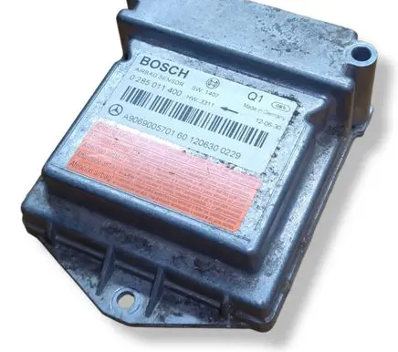 Mercedes-Benz Sprinter W906 Airbag control unit/module A9069005701 0285011400