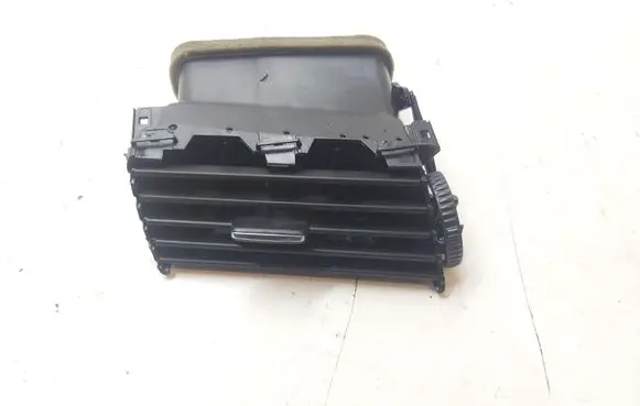 BMW 5 E60 E61 Dashboard side air vent grill/cover trim 9112203 6910731