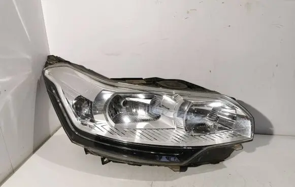 Citroen C5 Headlight/headlamp 89905914 11012016 044468