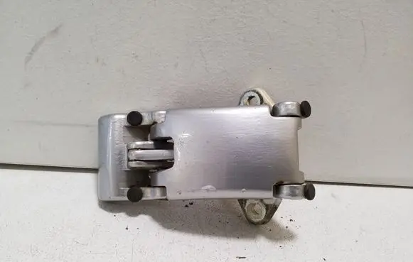 Iveco Daily 5th gen Loading door upper hinge 56087