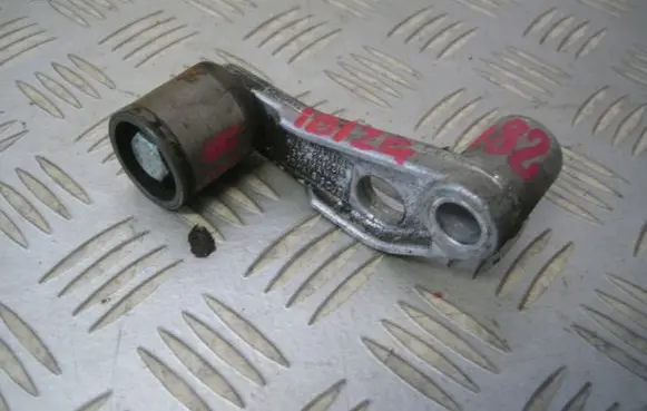 Seat Ibiza III (6L) Generator/alternator belt tensioner 036109181A
