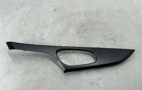 Nissan Rogue Front door interior handle trim 806824CL0A 806824CL1A ESCUTD00R