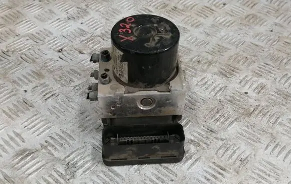 BMW 3 F30 F35 F31 ABS Pump 6793931 10021208884