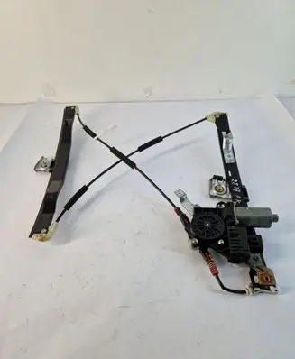 Ford Mondeo Mk III Front window lifting mechanism without motor 1S71F23201BX