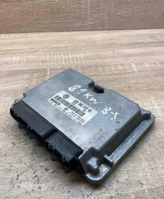 Volkswagen PASSAT B5 Engine control unit/module ECU 038906018AS 0281001724
