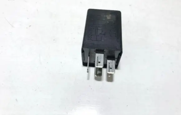 Volkswagen Golf II Other relay 321955531a 5wk1636