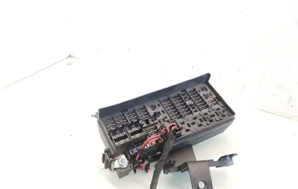 Mercedes-Benz R W251 Fuse module