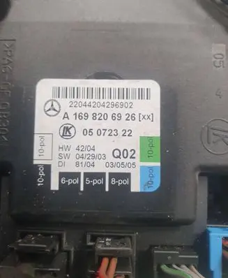 Mercedes-Benz A W169 Door control unit/module A1698206926 05072322 22044204296902