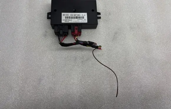 Volkswagen PASSAT B6 Tow bar trailer control unit/module 1K0907383 506153