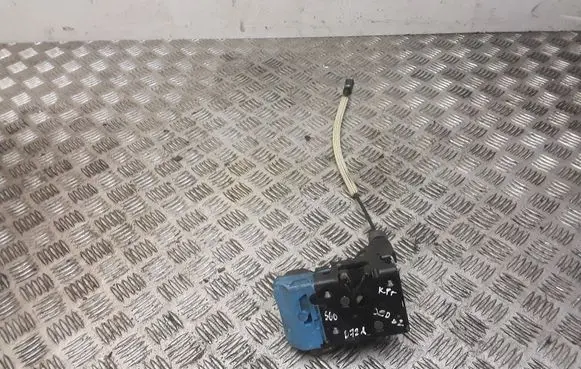 Volvo S60 Front door lock 