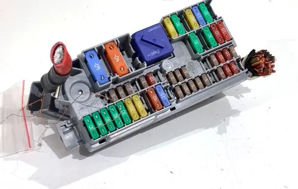 BMW X5 G05 Fuse box set 6807487