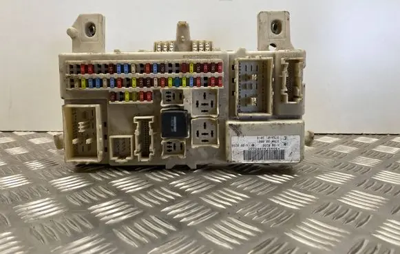 Ford Focus Fuse module 4M5T14A073BF